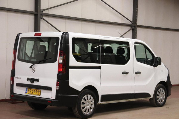 Opel Vivaro Combi PERSONENVERVOER 9 LEASE 258 EURO PER MAAND Opel Vivaro Combi PERSONENVERVOER 9 LEASE 366 EURO PER MAAND