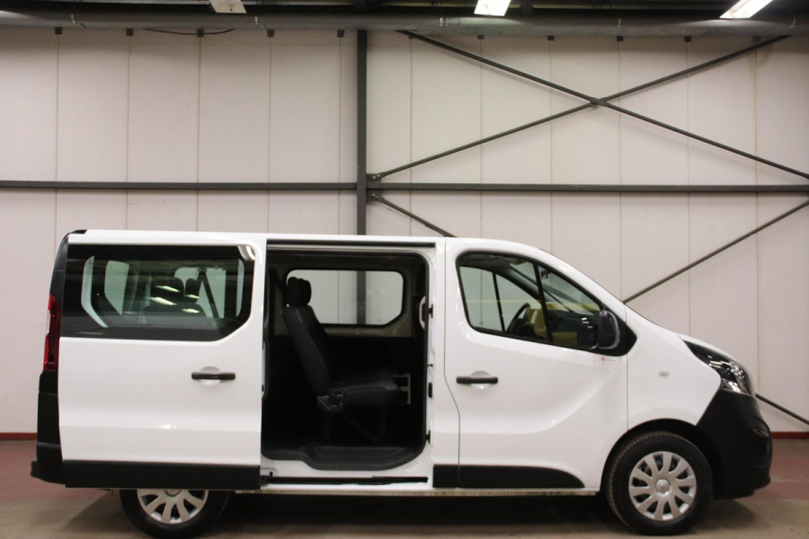 Opel Vivaro Combi PERSONENVERVOER 9 LEASE 258 EURO PER MAAND Opel Vivaro Combi PERSONENVERVOER 9 LEASE 366 EURO PER MAAND