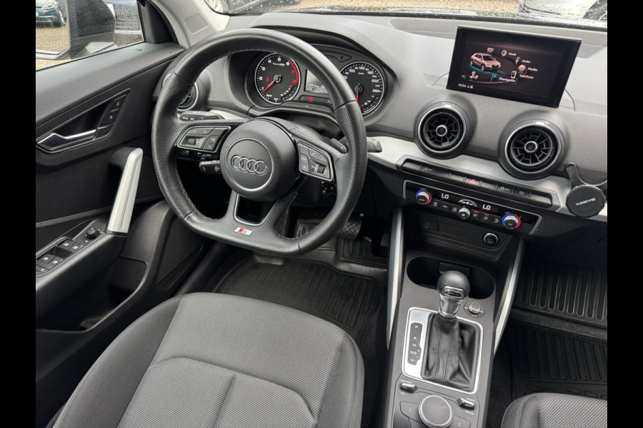 Audi Q2 35 TFSI 150pk S Edition S-Tronic Xenon Dynamic Light