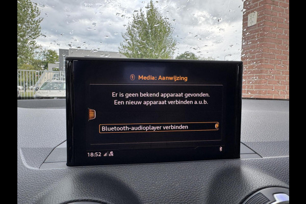 Audi Q2 35 TFSI 150pk S Edition S-Tronic Xenon Dynamic Light