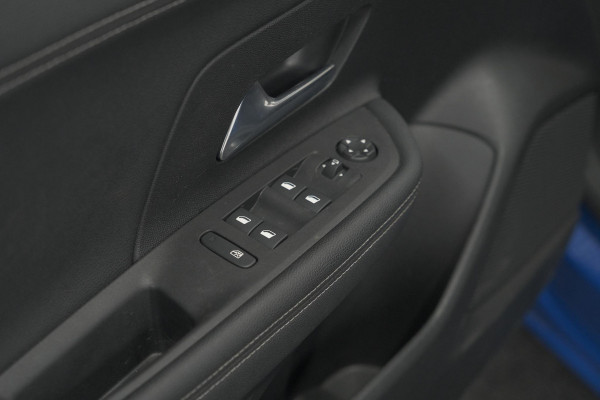 Opel Mokka Turbo 130 AT8 Ultimate | Camera | Dodehoekdetectie | Stoelmassage | Adaptieve Cruise Control