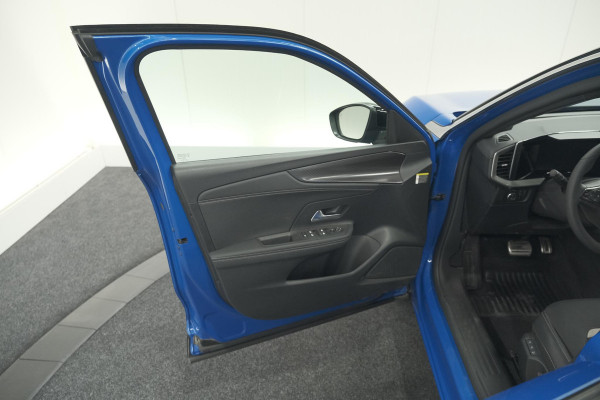Opel Mokka Turbo 130 AT8 Ultimate | Camera | Dodehoekdetectie | Stoelmassage | Adaptieve Cruise Control