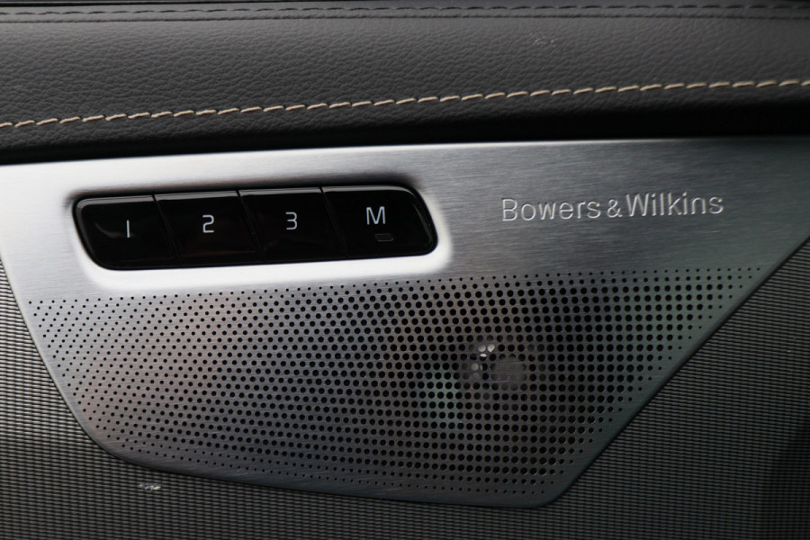 Volvo XC90 2.0 T8 Recharge Long Range AWD R-Design Panoramadak, Luchtvering, Bower & Wilkens, 360° Camera, Head-Up, Trekhaak