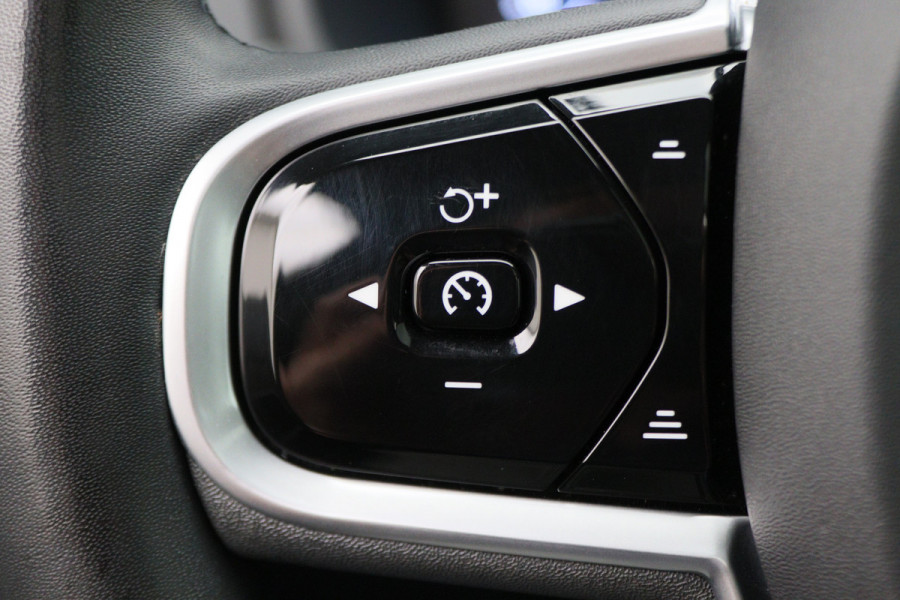 Volvo XC90 2.0 T8 Recharge Long Range AWD R-Design Panoramadak, Luchtvering, Bower & Wilkens, 360° Camera, Head-Up, Trekhaak