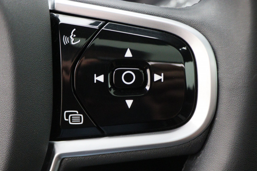 Volvo XC90 2.0 T8 Recharge Long Range AWD R-Design Panoramadak, Luchtvering, Bower & Wilkens, 360° Camera, Head-Up, Trekhaak
