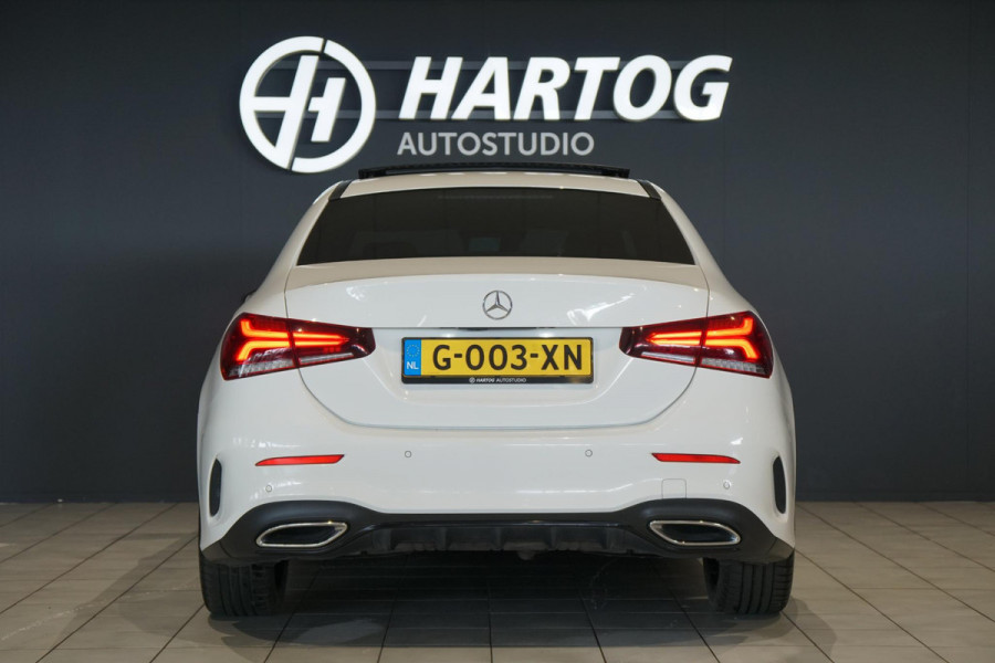 Mercedes-Benz A-Klasse 180 AMG Line + SCHUIFDAK / CARPLAY / NIGHTPAKKET / WIDESCREEN / CAMERA