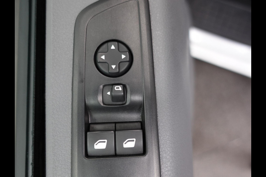 Opel Vivaro 2.0 CDTI L2H1 145PK Edition Automaat Airco  App connect Trekhaak Navigatie Cruise
