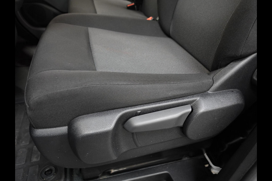 Opel Vivaro 2.0 CDTI L2H1 145PK Edition Automaat Airco  App connect Trekhaak Navigatie Cruise