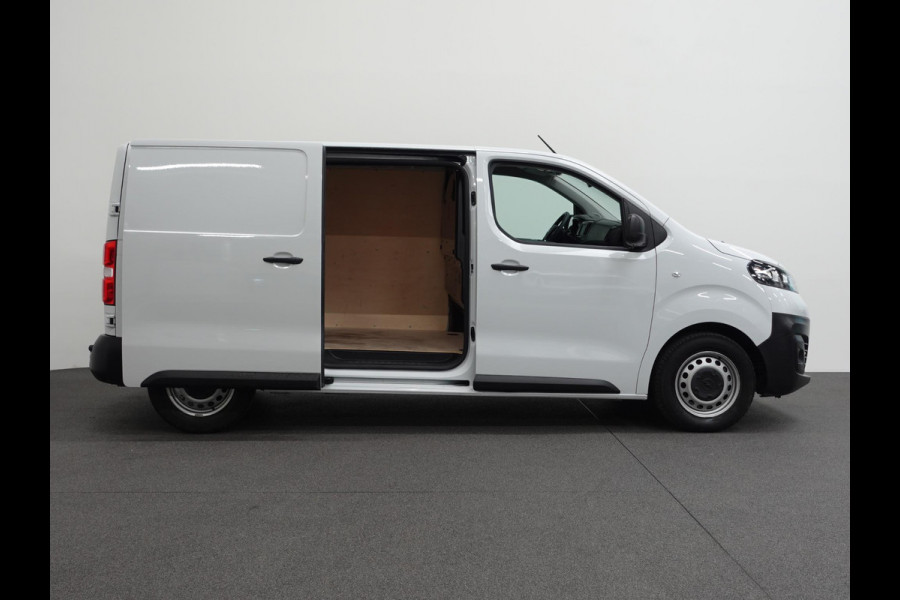 Opel Vivaro 2.0 CDTI L2H1 145PK Edition Automaat Airco  App connect Trekhaak Navigatie Cruise