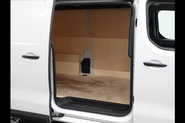 Opel Vivaro 2.0 CDTI L2H1 145PK Edition Automaat Airco  App connect Trekhaak Navigatie Cruise
