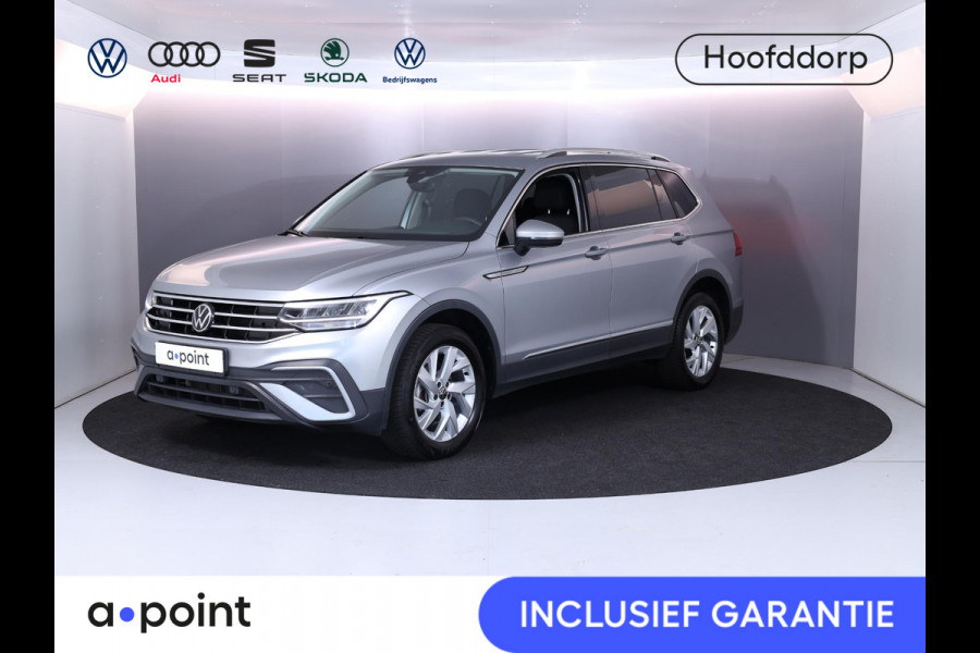 Volkswagen Tiguan Allspace 1.5 TSI Life Business 7p. 150 pk Automaat (DSG) | Navigatie | Parkeersensoren | Adaptieve cruise control | Autom. airco (3 zones) | LED koplampen |