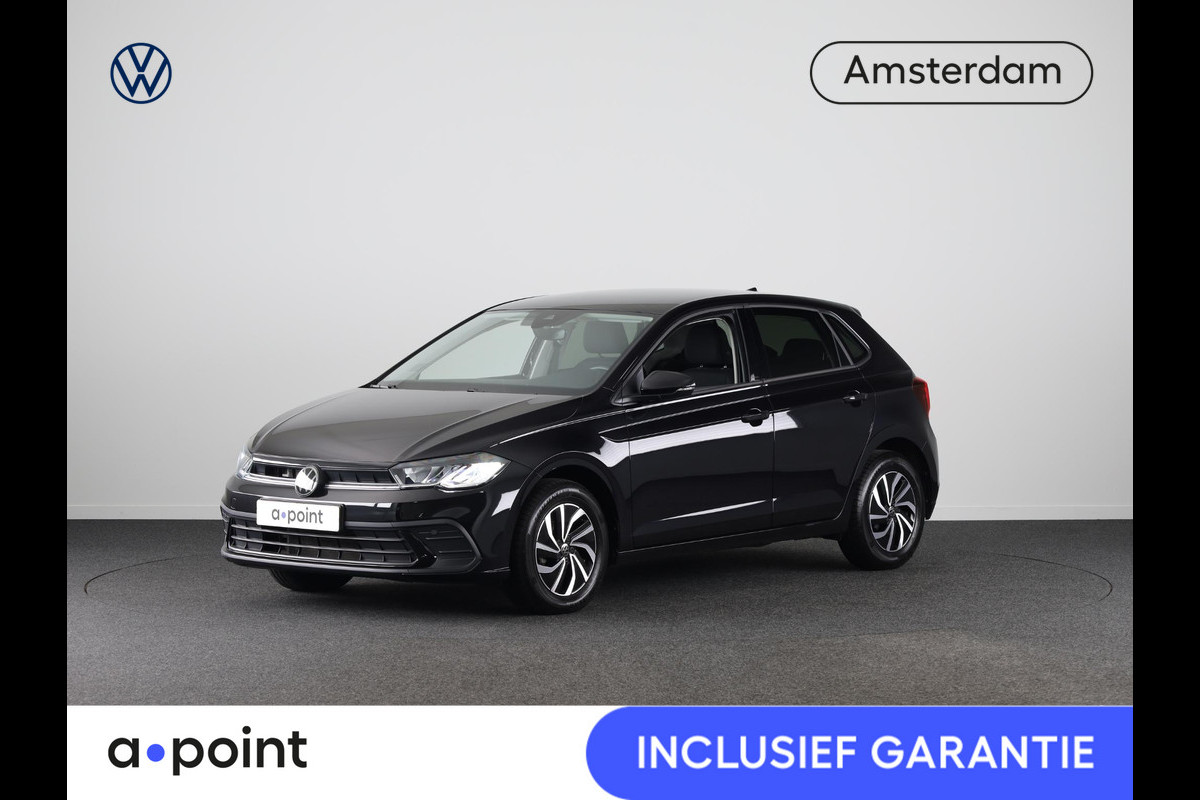 Volkswagen Polo 1.0 TSI Life Edition 95 pk Automaat (DSG) | Verlengde garantie | Navigatie via App | Parkeersensoren achter | Achteruitrijcamera | Adaptieve cruise control |