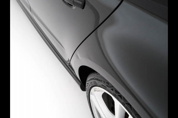 Audi A3 Sportback 1.5 TFSI CoD S-Line-Sportpack Edition Aut. *FULL-LED | LEATHER-FABRIC | NAVI-FULLMAP | SPORT-SEATS | AUDI-SOUND | ECC | PDC | PRIVACY-GLASS | CRUISE | 18''ALU*