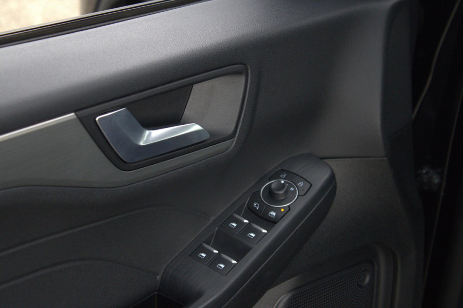 Ford Kuga 2.5 FHEV Titanium | Adaptive cruise control | Camera achter |