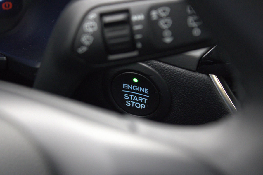 Ford Kuga 2.5 FHEV Titanium | Adaptive cruise control | Camera achter |