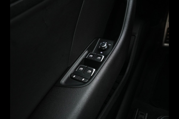 Audi A3 Sportback 1.5 TFSI CoD S-Line-Sportpack Edition Aut. *FULL-LED | LEATHER-FABRIC | NAVI-FULLMAP | SPORT-SEATS | AUDI-SOUND | ECC | PDC | PRIVACY-GLASS | CRUISE | 18''ALU*