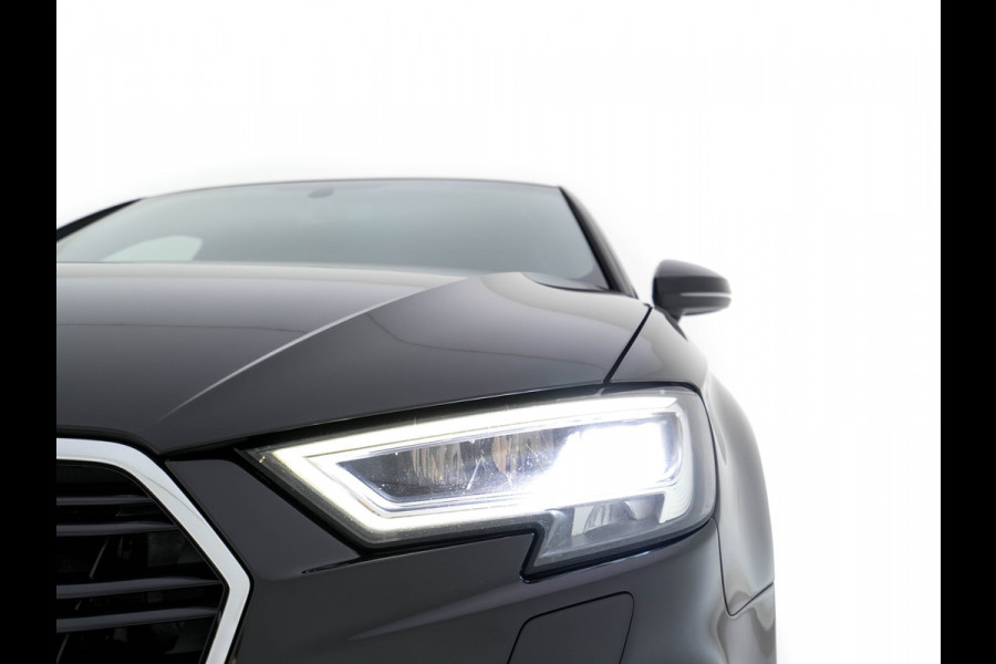 Audi A3 Sportback 1.5 TFSI CoD S-Line-Sportpack Edition Aut. *FULL-LED | LEATHER-FABRIC | NAVI-FULLMAP | SPORT-SEATS | AUDI-SOUND | ECC | PDC | PRIVACY-GLASS | CRUISE | 18''ALU*