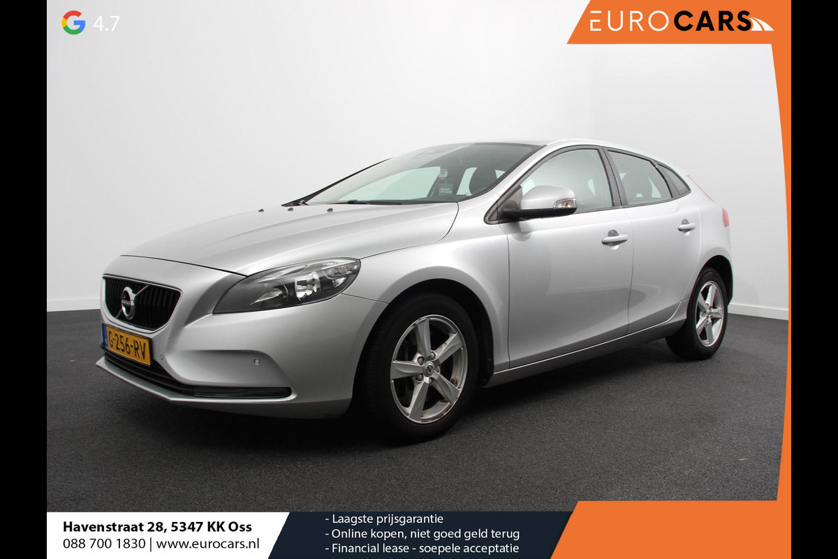 Volvo V40 1.5 T2 Momentum Airco Navigatie Parkeersensoren Radio Lichtmetalen velgen Elektrische ramen Bluetooth Volvo V40 1.5 T2 Momentum Airco Navigatie Parkeersensoren Radio Lichtmetalen velgen Elektrische ramen Bluetooth