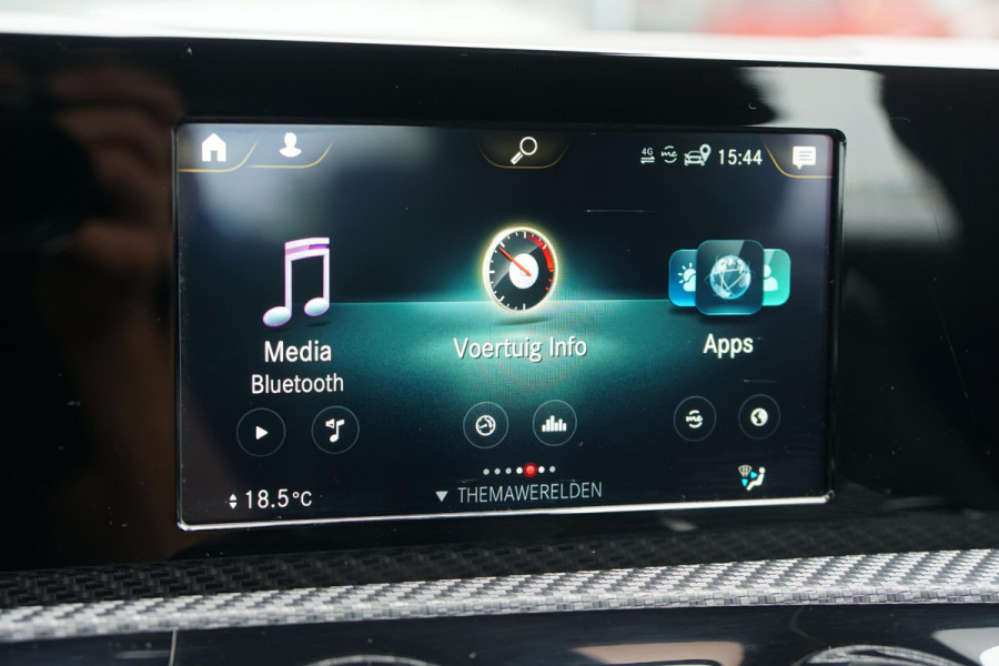 Mercedes-Benz A-Klasse 180 d AUTOMAAT + AFNEEMBARE TREKHAAK / 18'' / LED / CAMERA