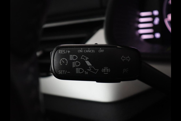 Škoda SCALA 1.0 TSI Ambition | Automaat | Virtual Cockpit | Carplay | Navigatie | Parkeerhulp | Climate control | Getint glas | Full LED