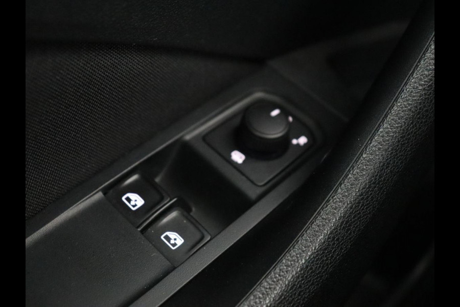 Škoda SCALA 1.0 TSI Ambition | Automaat | Virtual Cockpit | Carplay | Navigatie | Parkeerhulp | Climate control | Getint glas | Full LED