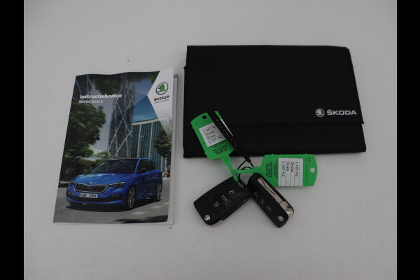 Škoda SCALA 1.0 TSI Ambition | Automaat | Virtual Cockpit | Carplay | Navigatie | Parkeerhulp | Climate control | Getint glas | Full LED