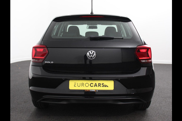 Volkswagen Polo 1.0 TSI DSG Comfortline Navigatie Airco Parkeer Sensoren Stoelverwarming Lichtmetalen Velgen Armsteun Led