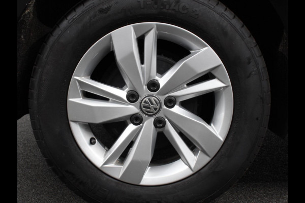Volkswagen Polo 1.0 TSI DSG Comfortline Navigatie Airco Parkeer Sensoren Stoelverwarming Lichtmetalen Velgen Armsteun Led