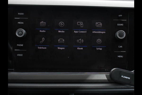 Volkswagen Polo 1.0 TSI DSG Comfortline Navigatie Airco Parkeer Sensoren Stoelverwarming Lichtmetalen Velgen Armsteun Led