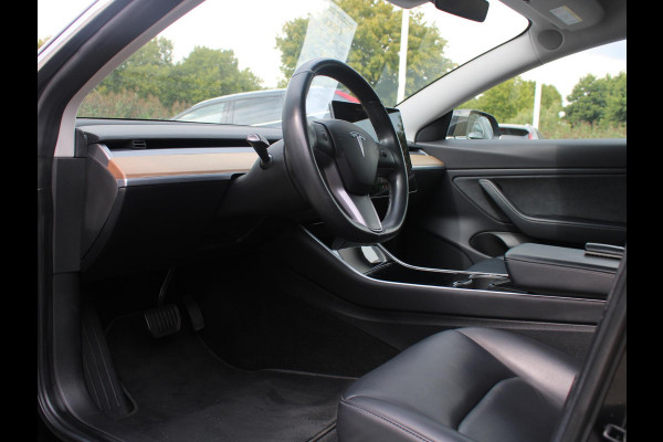 Tesla Model 3 Long Range AWD 75 kWh | SOH 87.7 % | TREKHAAK | 12 MAANDEN BOVAG GARANTIE |