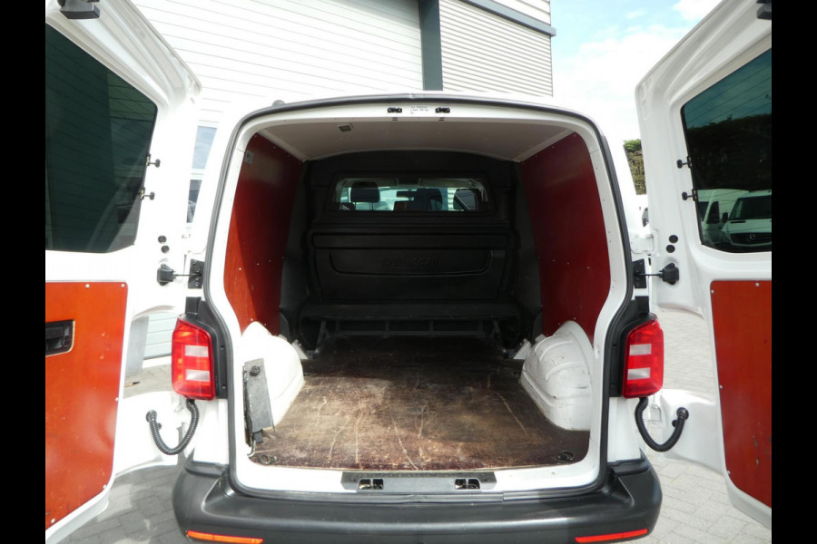 Volkswagen Transporter 2.0 TDI Euro 6, L2H1 DC dubbel Cabine, 6-zits