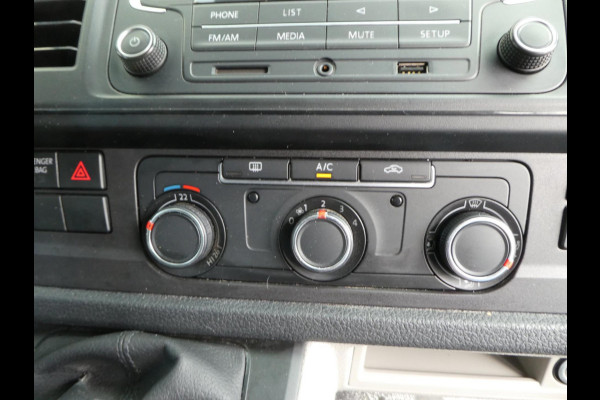 Volkswagen Transporter 2.0 TDI Euro 6, L2H1 DC dubbel Cabine, 6-zits