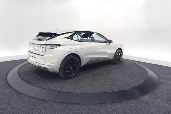 DS DS 4 PureTech 130 EAT8 Performance Line | Camera | Apple Carplay | Alcantara® bekleding | Parkeersensensoren DS DS 4 PureTech 130 EAT8 Performance Line | Camera | Apple Carplay | Alcantara® bekleding | Parkeersensensoren