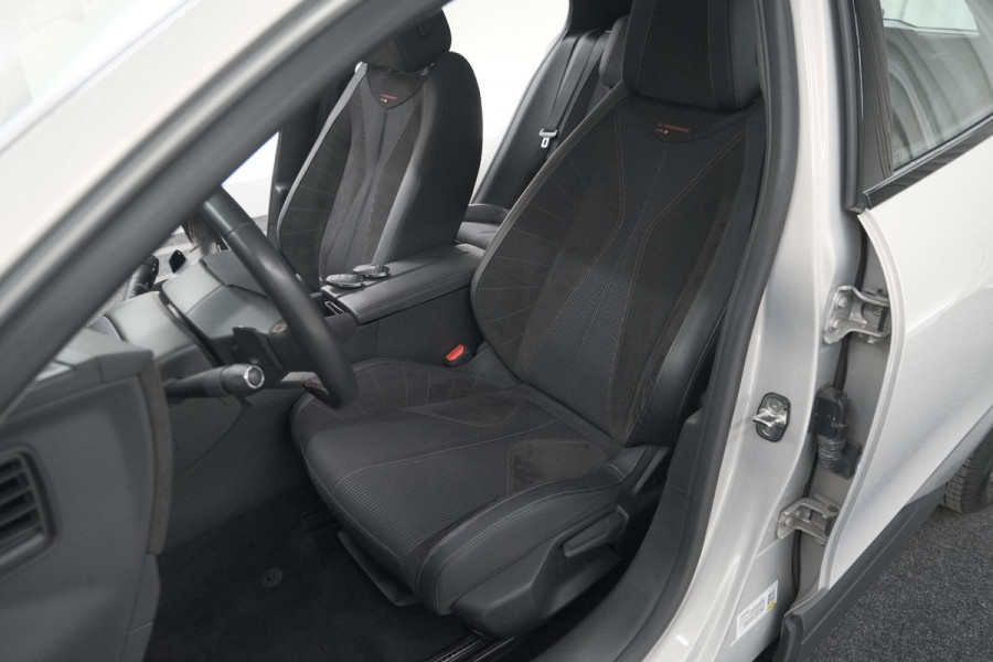 DS DS 4 PureTech 130 EAT8 Performance Line | Camera | Apple Carplay | Alcantara® bekleding | Parkeersensensoren DS DS 4 PureTech 130 EAT8 Performance Line | Camera | Apple Carplay | Alcantara® bekleding | Parkeersensensoren