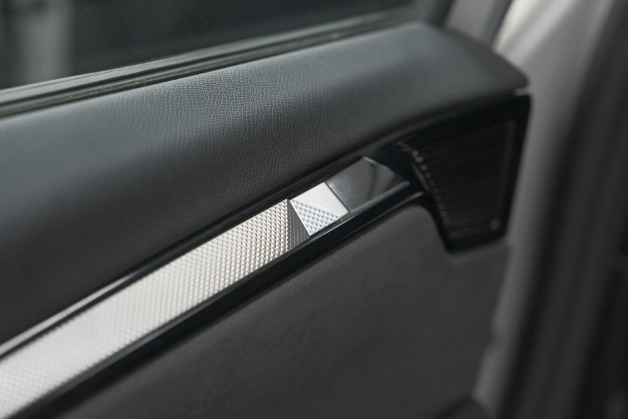 DS DS 4 PureTech 130 EAT8 Performance Line | Camera | Apple Carplay | Alcantara® bekleding | Parkeersensensoren DS DS 4 PureTech 130 EAT8 Performance Line | Camera | Apple Carplay | Alcantara® bekleding | Parkeersensensoren