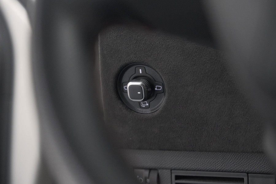 DS DS 4 PureTech 130 EAT8 Performance Line | Camera | Apple Carplay | Alcantara® bekleding | Parkeersensensoren DS DS 4 PureTech 130 EAT8 Performance Line | Camera | Apple Carplay | Alcantara® bekleding | Parkeersensensoren