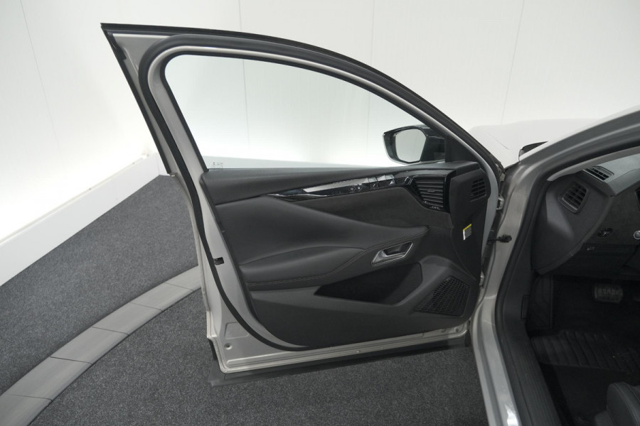 DS DS 4 PureTech 130 EAT8 Performance Line | Camera | Apple Carplay | Alcantara® bekleding | Parkeersensensoren DS DS 4 PureTech 130 EAT8 Performance Line | Camera | Apple Carplay | Alcantara® bekleding | Parkeersensensoren