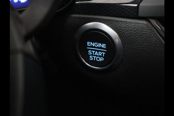 Ford Focus 1.0 EcoBoost ST Line X | Panoramadak | Stoel & stuurverwarming | Camera | Adaptive cruise | Digital Cockpit | B&O Sound | Navigatie | Full LED | Climate control