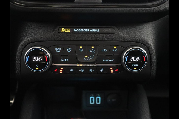 Ford Focus 1.0 EcoBoost ST Line X | Panoramadak | Stoel & stuurverwarming | Camera | Adaptive cruise | Digital Cockpit | B&O Sound | Navigatie | Full LED | Climate control
