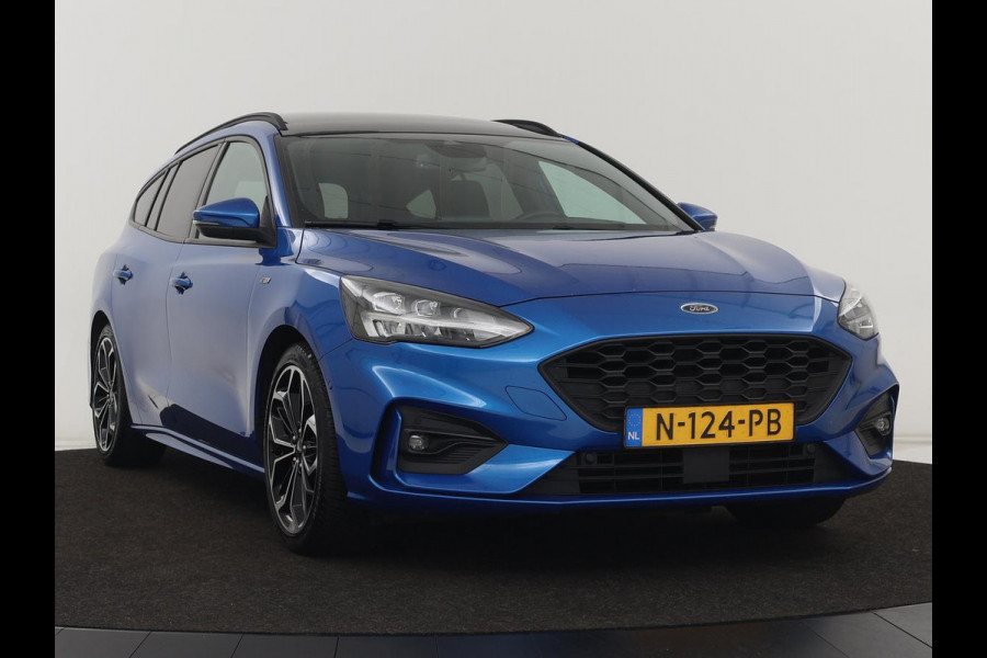 Ford Focus 1.0 EcoBoost ST Line X | Panoramadak | Stoel & stuurverwarming | Camera | Adaptive cruise | Digital Cockpit | B&O Sound | Navigatie | Full LED | Climate control
