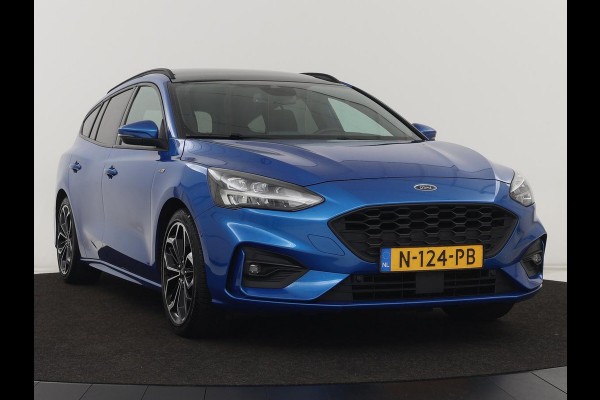 Ford Focus 1.0 EcoBoost ST Line X | Panoramadak | Stoel & stuurverwarming | Camera | Adaptive cruise | Digital Cockpit | B&O Sound | Navigatie | Full LED | Climate control