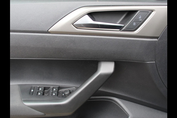 Volkswagen Polo 1.0 TSI Comfortline connect | Navigatie | Apple Carplay/Android Auto | Climate Control | Adaptive cruise Control | Stoelverwarming