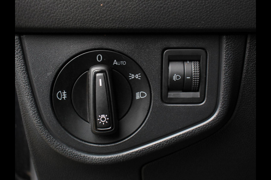 Volkswagen Polo 1.0 TSI Comfortline connect | Navigatie | Apple Carplay/Android Auto | Climate Control | Adaptive cruise Control | Stoelverwarming