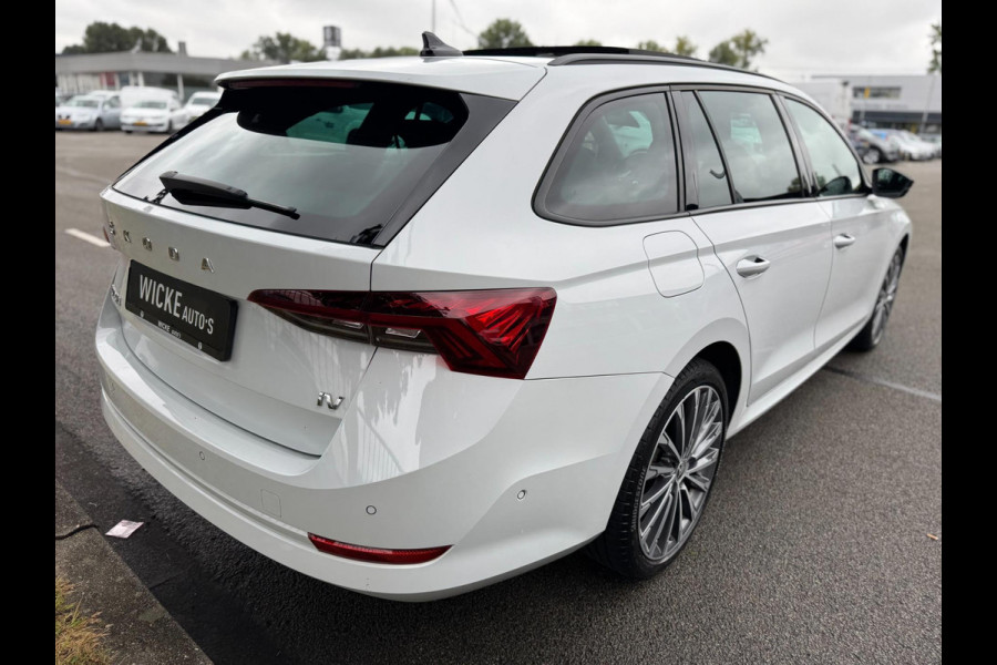 Škoda Octavia Combi 1.4 TSI iV PHEV Sport Panorama Memory Camera VOL !