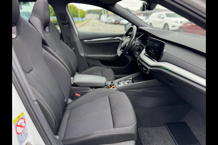 Škoda Octavia Combi 1.4 TSI iV PHEV Sport Panorama Memory Camera VOL !