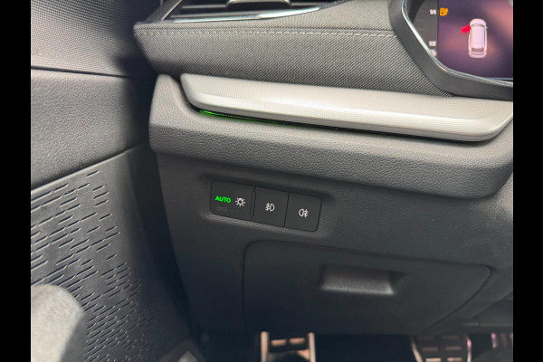 Škoda Octavia Combi 1.4 TSI iV PHEV Sport Panorama Memory Camera VOL !