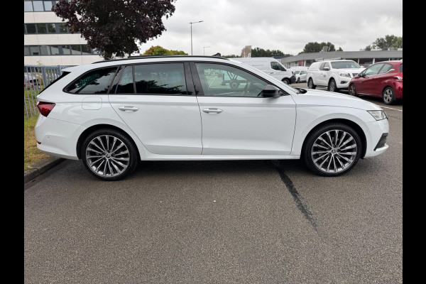 Škoda Octavia Combi 1.4 TSI iV PHEV Sport Panorama Memory Camera VOL !