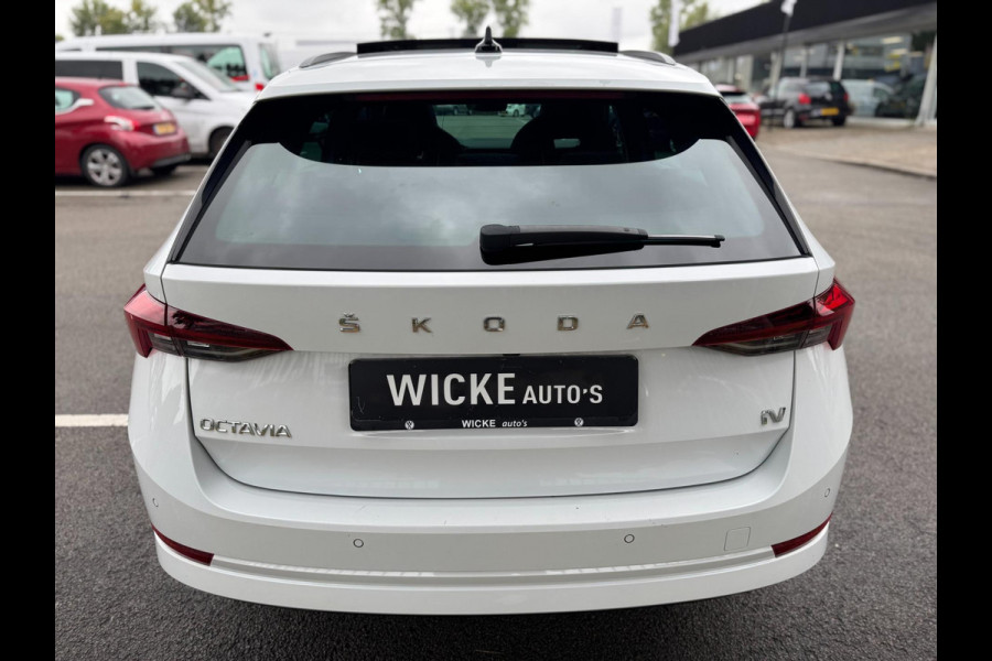 Škoda Octavia Combi 1.4 TSI iV PHEV Sport Panorama Memory Camera VOL !