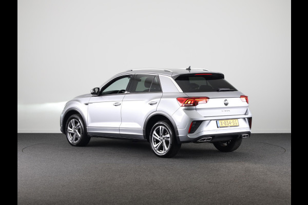 Volkswagen T-Roc 1.0 TSI R-Line Business 110 pk | Verlengde garantie | Navigatie | Parkeersensoren (Park assist) | Achteruitrijcamera | Adaptieve cruise control | R-Line |