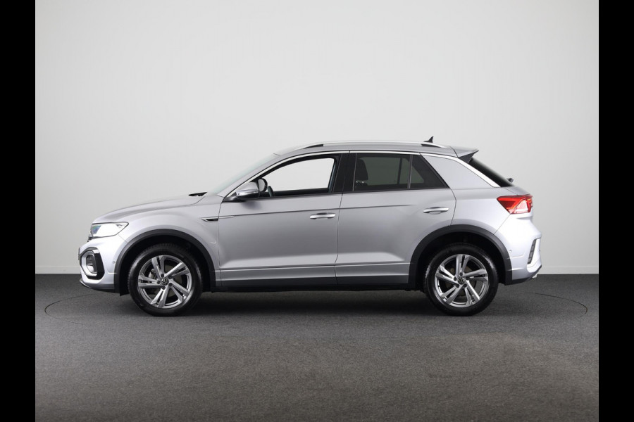 Volkswagen T-Roc 1.0 TSI R-Line Business 110 pk | Verlengde garantie | Navigatie | Parkeersensoren (Park assist) | Achteruitrijcamera | Adaptieve cruise control | R-Line |